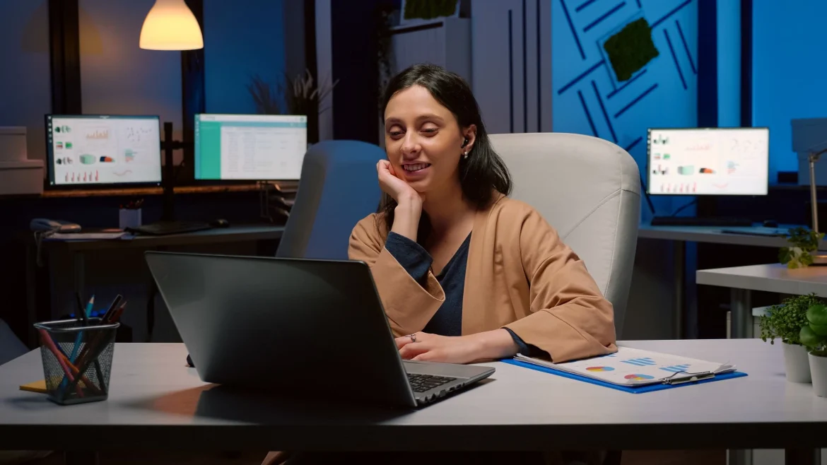 Should You Hire an Agency or a Freelancer? (2026 Edition)